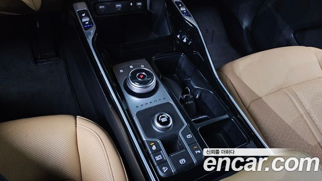 Kia Sorento (IV) HEV 1.6 2WD Noblesse 2023 — фото 9