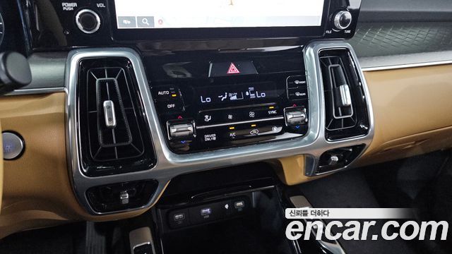 Kia Sorento (IV) HEV 1.6 2WD Noblesse 2023 — фото 31