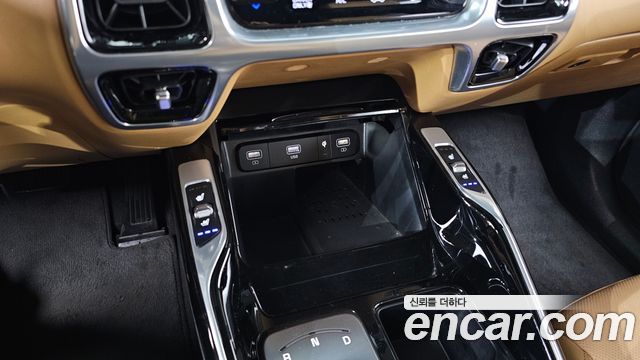 Kia Sorento (IV) HEV 1.6 2WD Noblesse 2023 — фото 32