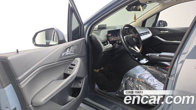 BMW 2 Series Active Tourer (U06) 218d Advantage 2023 — фото 10