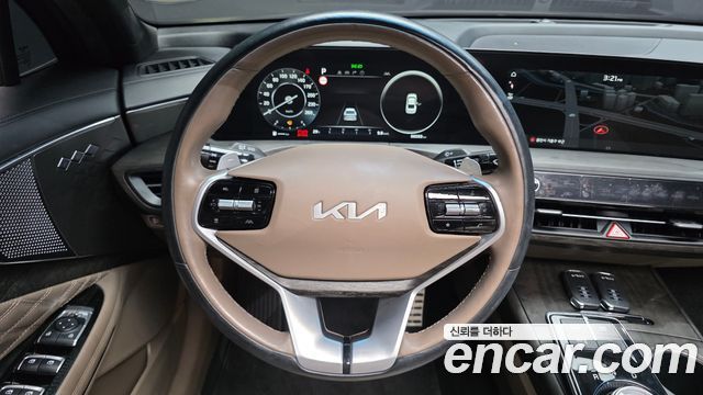 Kia K8 2.5 Gasoline 2WD Signature 2023 — фото 13