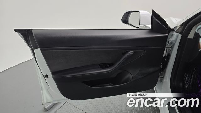 Tesla Model 3 Long Range AWD 2020 — фото 24