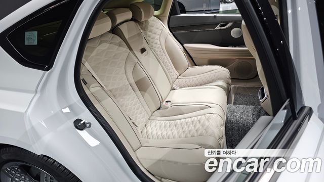 Genesis G80 (RG3) Gasoline 2.5 Turbo AWD 2026 — фото 11