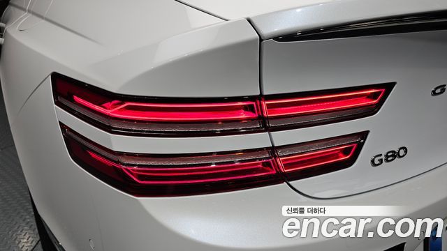 Genesis G80 (RG3) Gasoline 2.5 Turbo AWD 2026 — фото 23