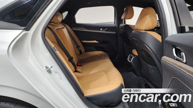 Kia K5 (III) 2.0 Noblesse 2021 — фото 11