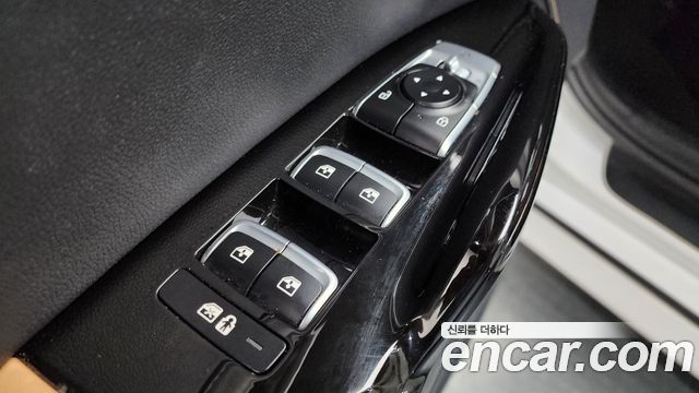 Kia K5 (III) 2.0 Noblesse 2021 — фото 30