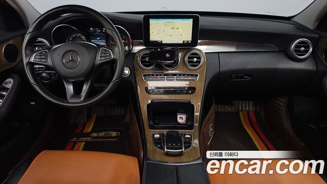Mercedes-Benz C-Class (W205) C220 d Exclusive 2016 — фото 7