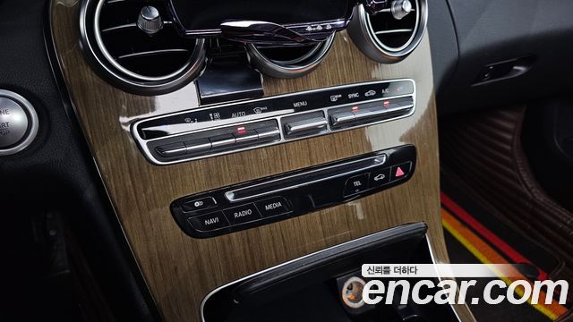 Mercedes-Benz C-Class (W205) C220 d Exclusive 2016 — фото 17