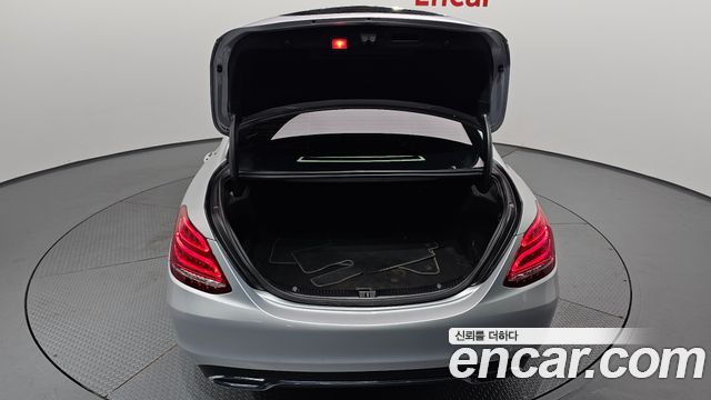 Mercedes-Benz C-Class (W205) C220 d Exclusive 2016 — фото 20