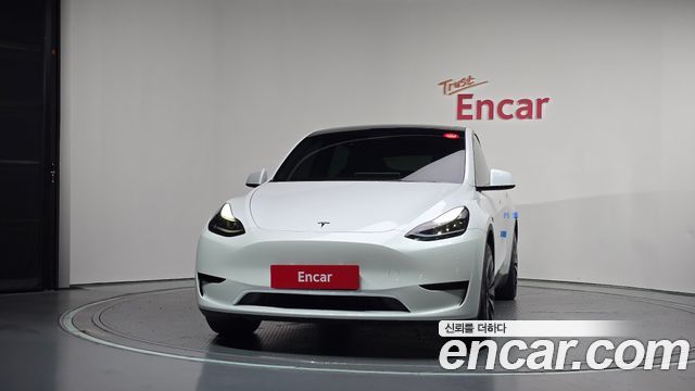 Tesla Model Y RWD 2024 — фото 3