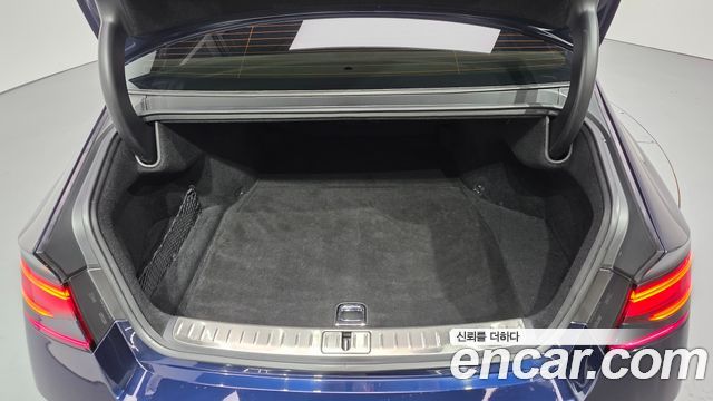 Genesis G90 (RS4) Gasoline 3.5 Turbo AWD 2023 — фото 17