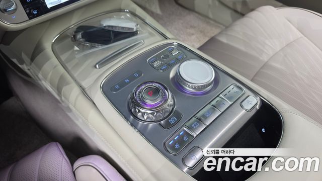 Genesis G90 (RS4) Gasoline 3.5 Turbo AWD 2023 — фото 18