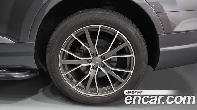 Audi Q7 (4M) 45 TFSI Quattro 2019 — фото 21