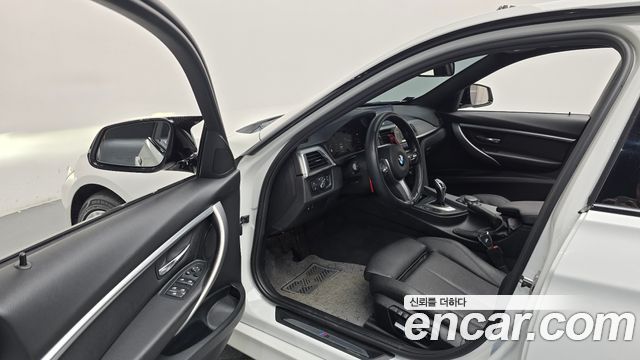 BMW 3 Series (F30) 320d M Sport Shadow 2018 — фото 10