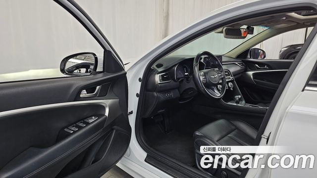 Genesis G70 Gasoline 2.0T 2WD 2021 — фото 10