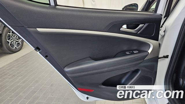 Genesis G70 Gasoline 2.0T 2WD 2021 — фото 25