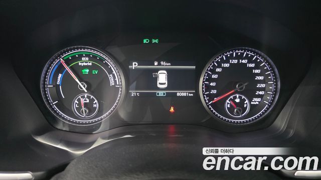 Hyundai Santa Fe HEV 1.6 2WD Exclusive 2023 — фото 8