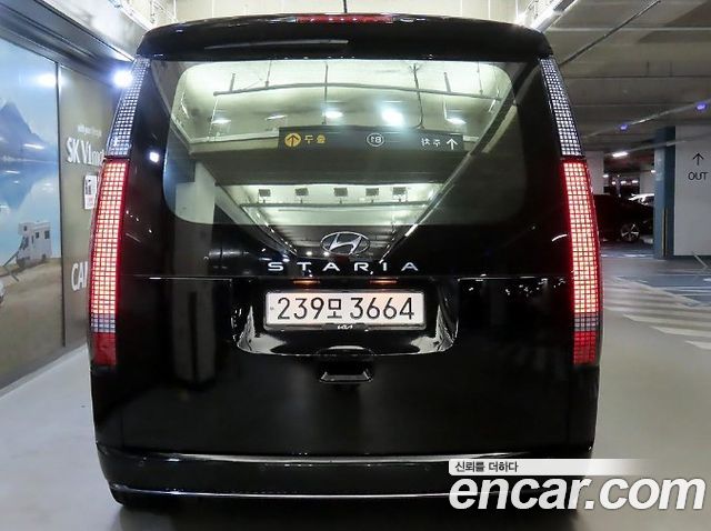 Hyundai Staria L3.5 Lounge 9-Seater Inspiration 2022 — фото 5
