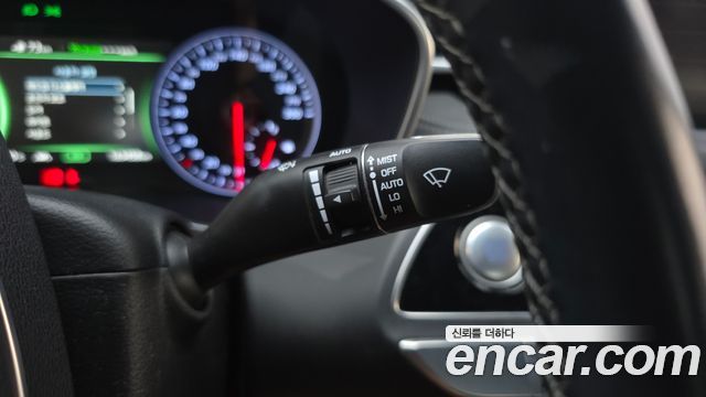 Genesis G70 2.0T AWD Sport Package 2018 — фото 27