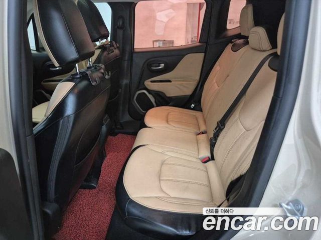 Jeep Renegade 2.0 Diesel Longitude AWD 2016 — фото 16