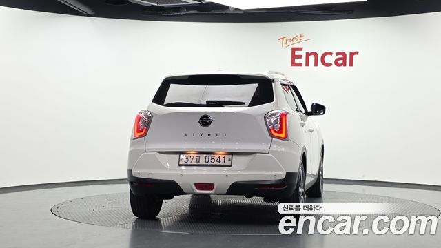 KG Mobility (SsangYong) Tivoli LX 2WD 2016 — фото 4