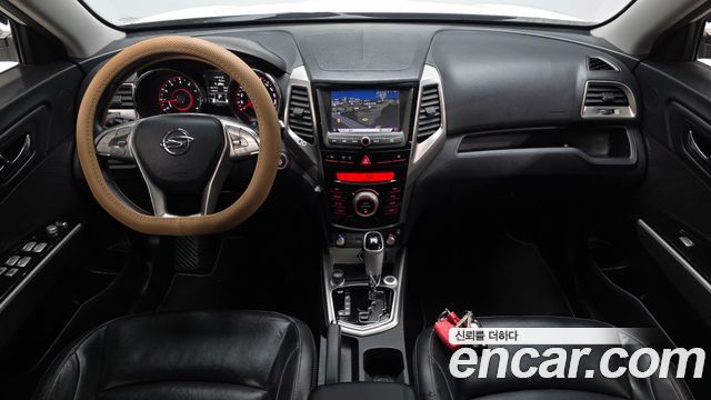KG Mobility (SsangYong) Tivoli LX 2WD 2016 — фото 7