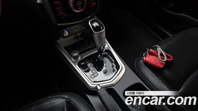 KG Mobility (SsangYong) Tivoli LX 2WD 2016 — фото 9