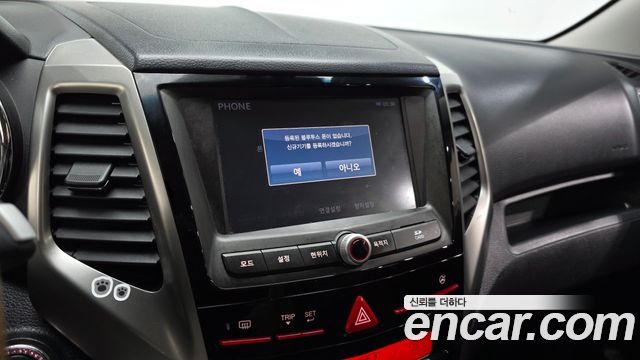 KG Mobility (SsangYong) Tivoli LX 2WD 2016 — фото 16