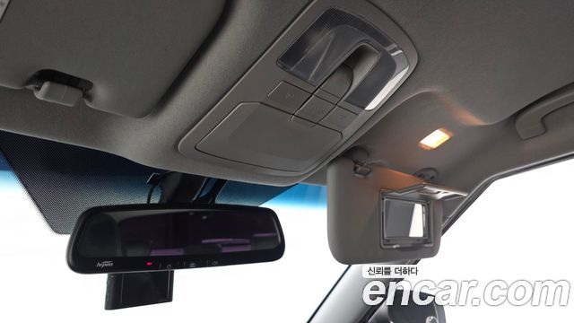KG Mobility (SsangYong) Tivoli LX 2WD 2016 — фото 19