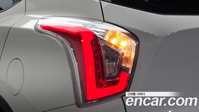 KG Mobility (SsangYong) Tivoli LX 2WD 2016 — фото 23
