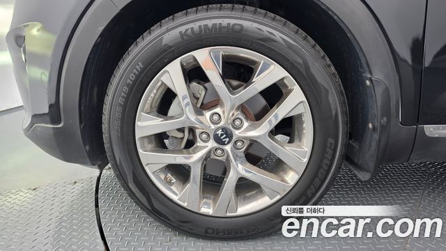 Kia Sorento Gasoline 2.0 Turbo 4WD Master Special 2020 — фото 5