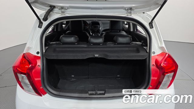Chevrolet Spark LT 2019 — фото 20