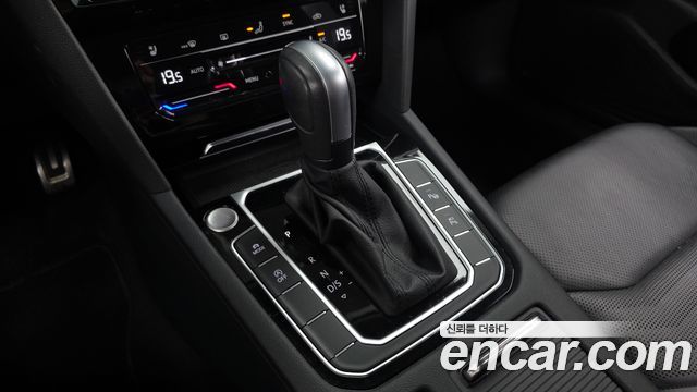 Volkswagen Arteon 2.0 TDI Prestige 2022 — фото 9