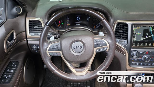 Jeep Grand Cherokee 3.0 Diesel Overland Summit WK2 2016 — фото 13