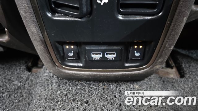 Jeep Grand Cherokee 3.0 Diesel Overland Summit WK2 2016 — фото 19