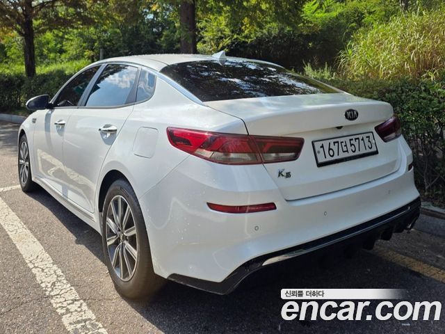 Kia K5 (II) 2.0 Prestige 2020 — фото 2
