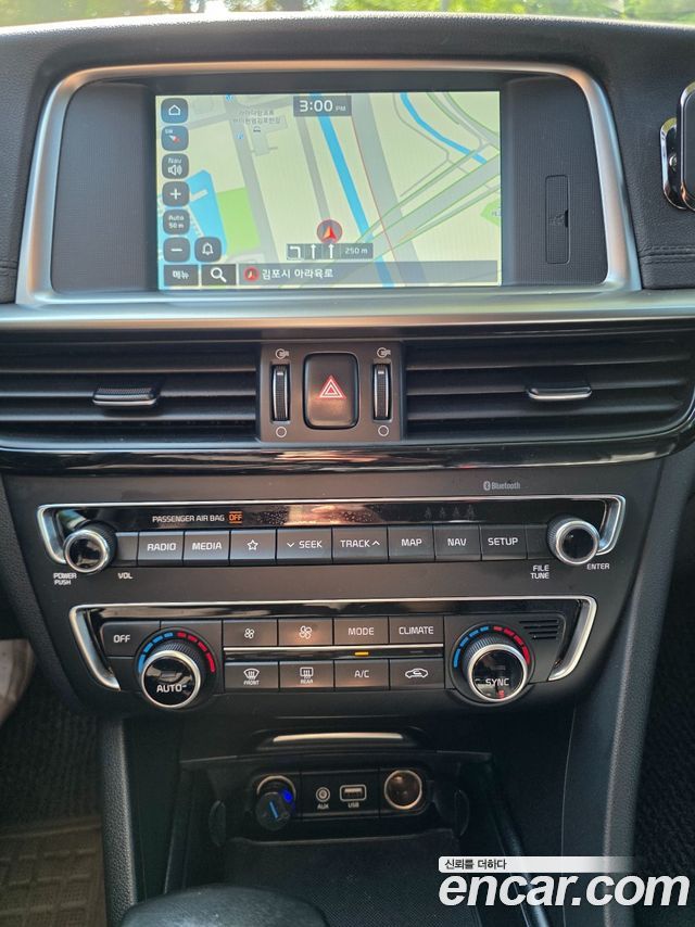 Kia K5 (II) 2.0 Prestige 2020 — фото 20