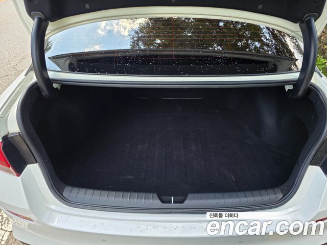 Kia K5 (II) 2.0 Prestige 2020 — фото 21