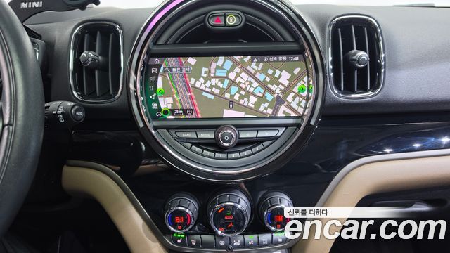 MINI Cooper Countryman HIGH 2nd 2020 — фото 16