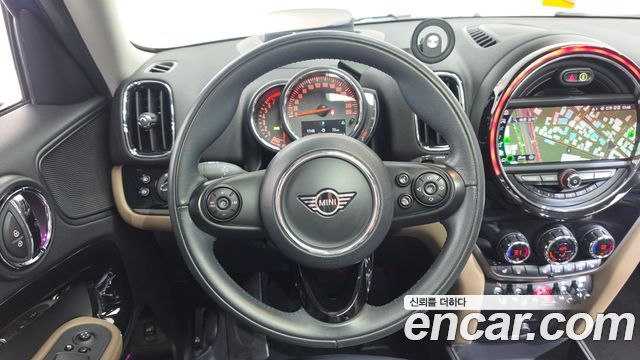 MINI Cooper Countryman HIGH 2nd 2020 — фото 17