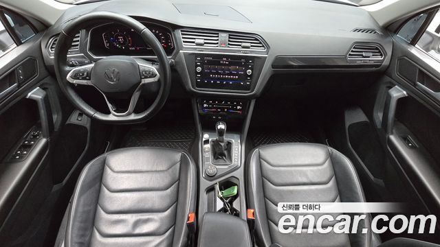 Volkswagen Tiguan (II) 2.0 TDI 4-Motion Premium 2021 — фото 7