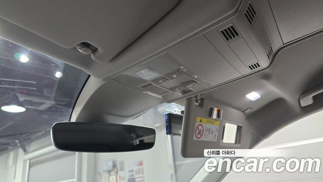 Volkswagen Tiguan (II) 2.0 TDI 4-Motion Premium 2021 — фото 16