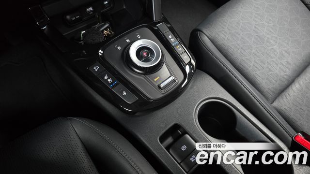 Kia Seltos Gasoline 1.6 Turbo 2WD Prestige 2025 — фото 9