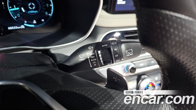 Genesis G70 Shooting Brake Gasoline 2.0T 4WD 2023 — фото 20
