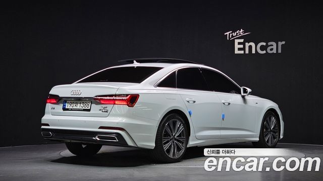 Audi A6 (C8) 40 TDI Quattro Premium 2023 — фото 2