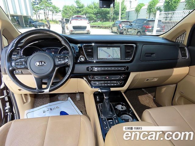 Kia Carnival Gasoline 9-Seater Hi-Limousine Noblesse Special 2019 — фото 7