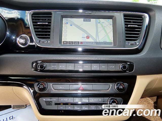 Kia Carnival Gasoline 9-Seater Hi-Limousine Noblesse Special 2019 — фото 17