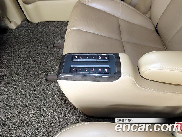 Kia Carnival Gasoline 9-Seater Hi-Limousine Noblesse Special 2019 — фото 19
