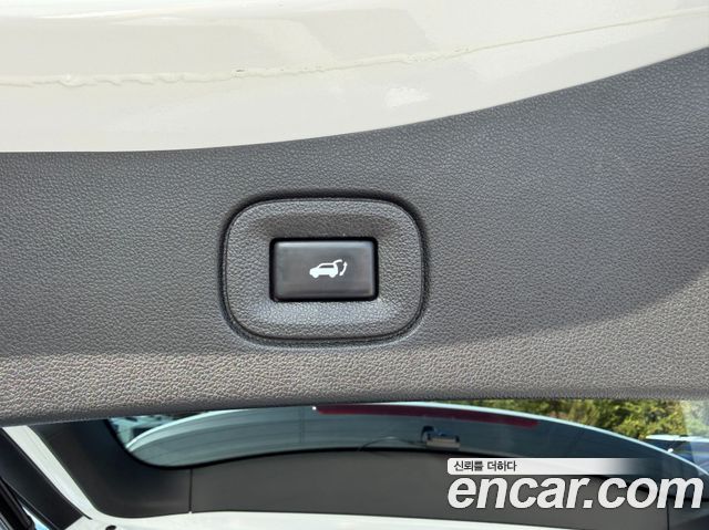 Renault Korea QM6 2.0 GDe LE Signature 2WD 2022 — фото 16