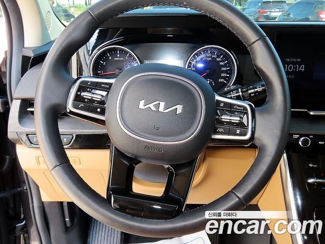 Kia Carnival (IV) Gasoline 9-Seater Noblesse 2023 — фото 9
